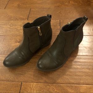 G by GUESS booties